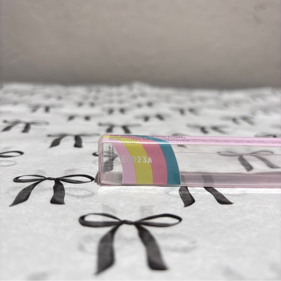 💗 KimChi Chic Beauty — Y.U.M. “Your Unicorn Mouth” Lip Liner in Toast - Picture 3 of 6